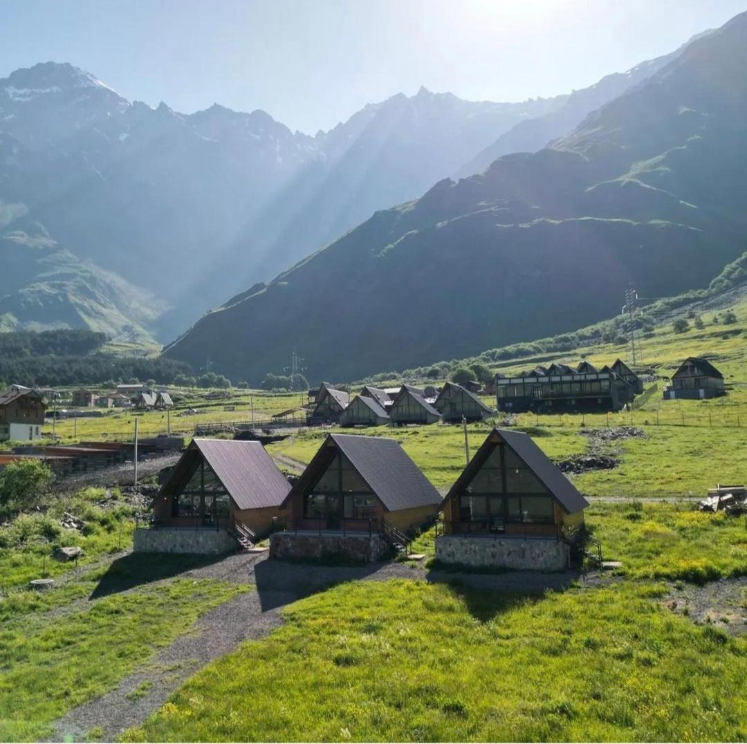 Kera Cottages Kazbegi Exterior foto